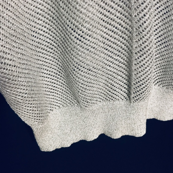 Express Sparkle Knit V-Neck Top - Picture 3 of 5